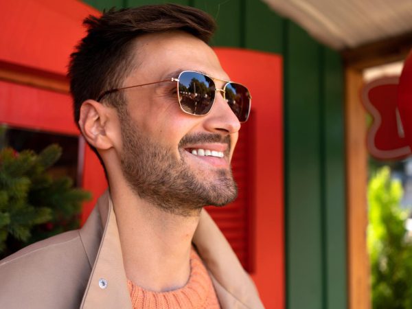 Ray Ban – męskie trendy w słonecznych okularach: Odkryj stylowe propozycje dla panów